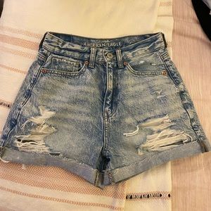 American eagle mom shorts